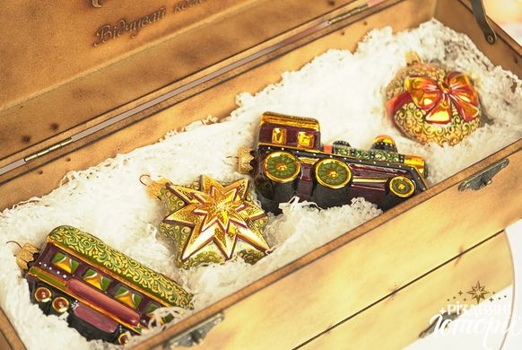 Набор "Праздничный" в деревянной коробке