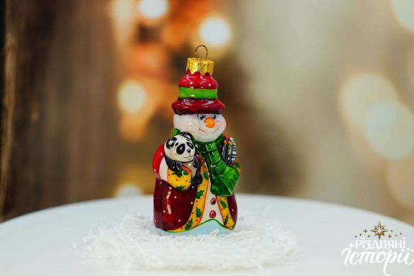Снеговик с пандой
